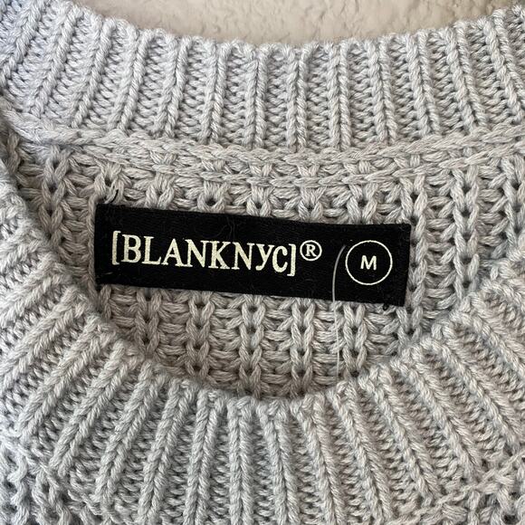 BlankNYC Ruffle Yoke Crew Neck Long Sleeve Pullover Womens Sweater Medium - Picture 4 of 7